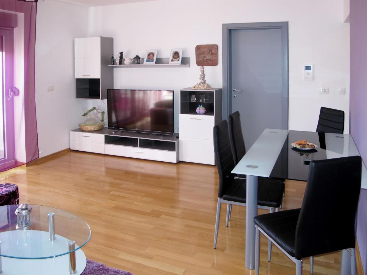 Apartment Pinezic - Roj117 By Interhome ロヴィニ エクステリア 写真